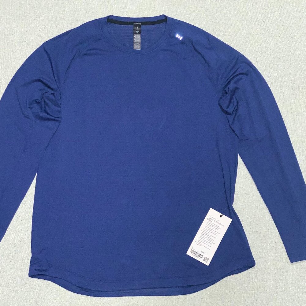Lululemon NWT License to Train Long-Sleeve Shirt Size L CLBU Clubhouse Blue